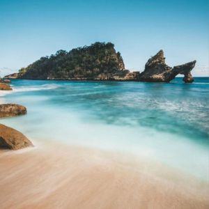 atuh beach nusa penida east japanese tour.jpg