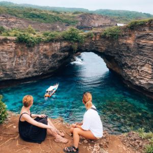 broken beach nusa penida japanese tour.jpg