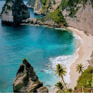 diamond beach nusa penida east japanese tour.jpg