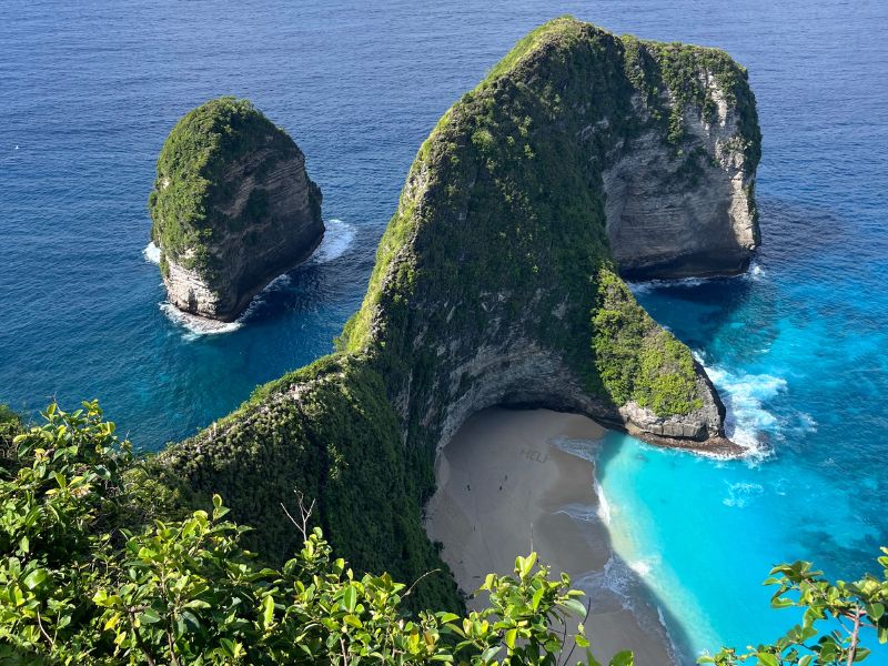 nusa penida tour kelingking beach