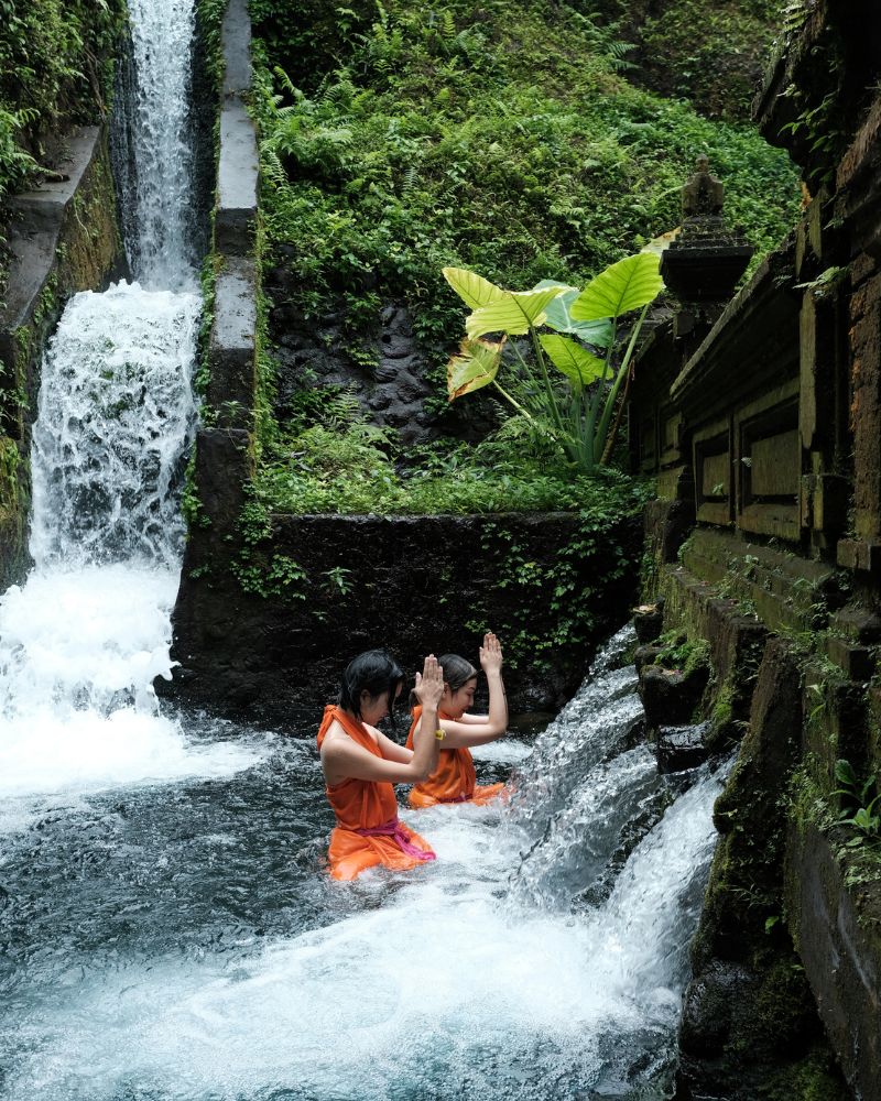bali japanese tour melukat